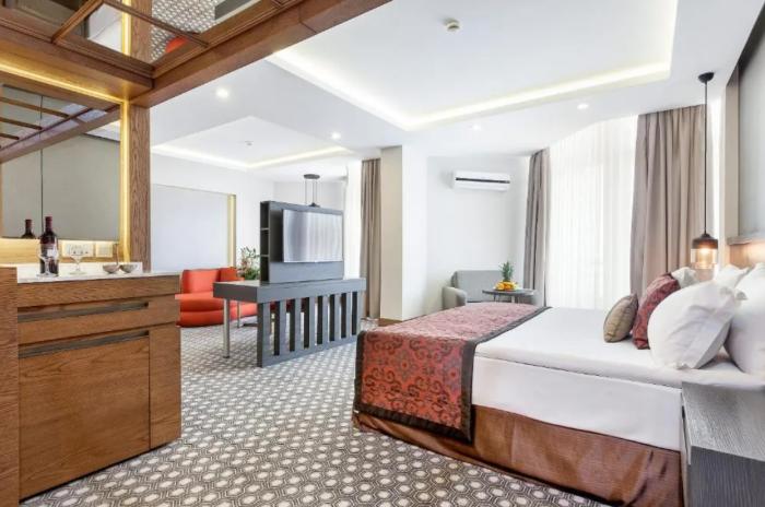 Salamis Bay Conti Resort Hotel & Casino Фамагуста Номер фото Suite